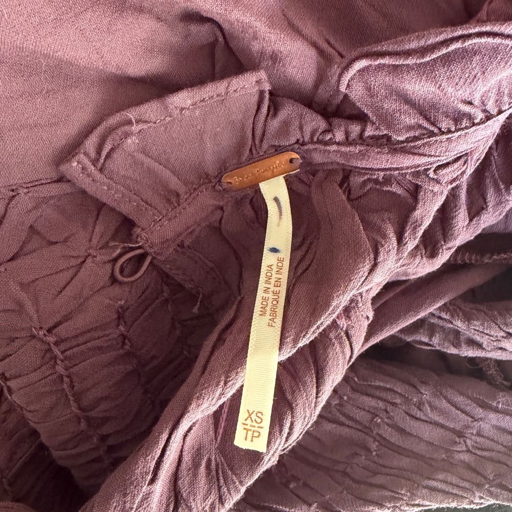 Free People Smocked In Time Boho Purple Pullover Top Long Sleeve XS - Picture 3 of 12